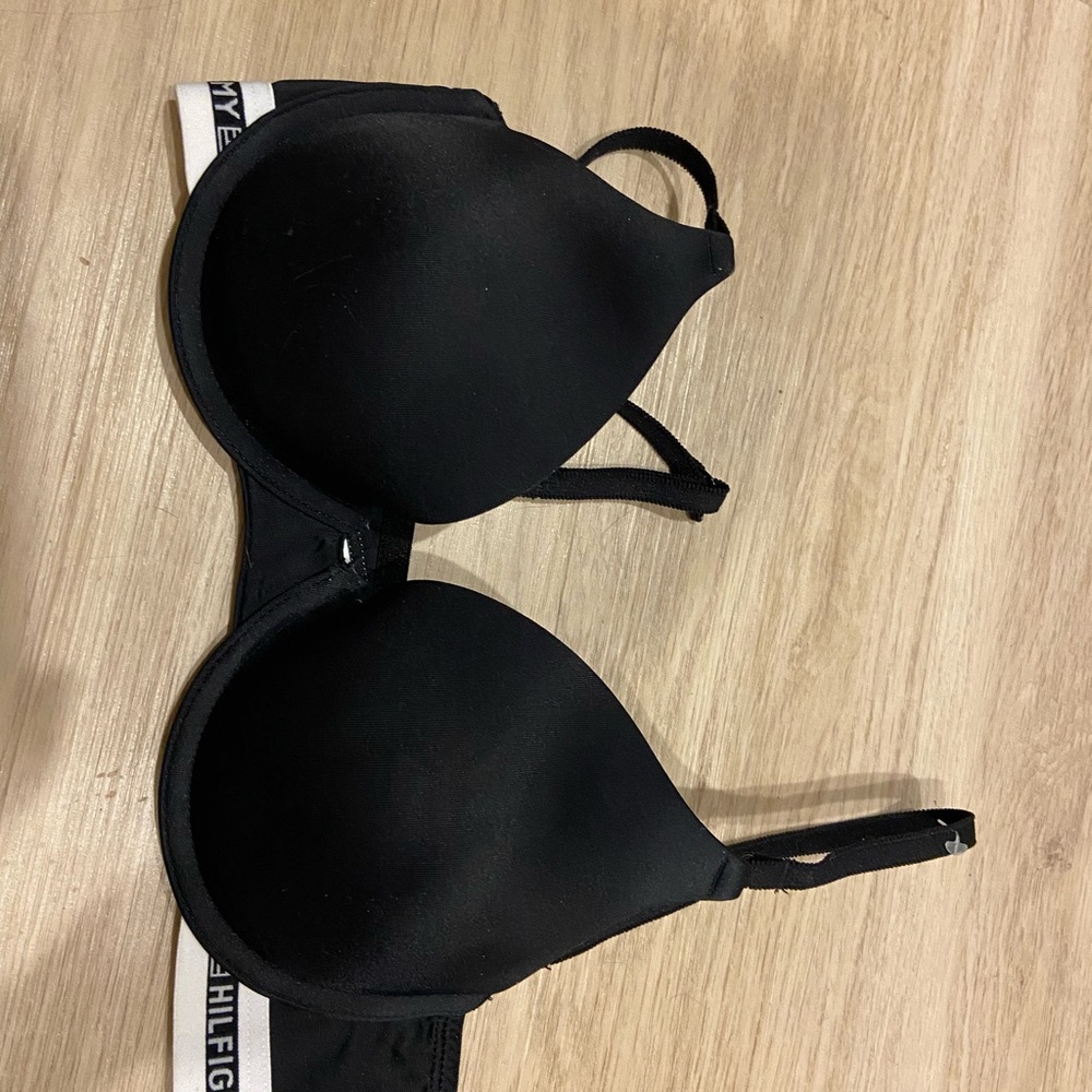 Tommy Hilfiger bra